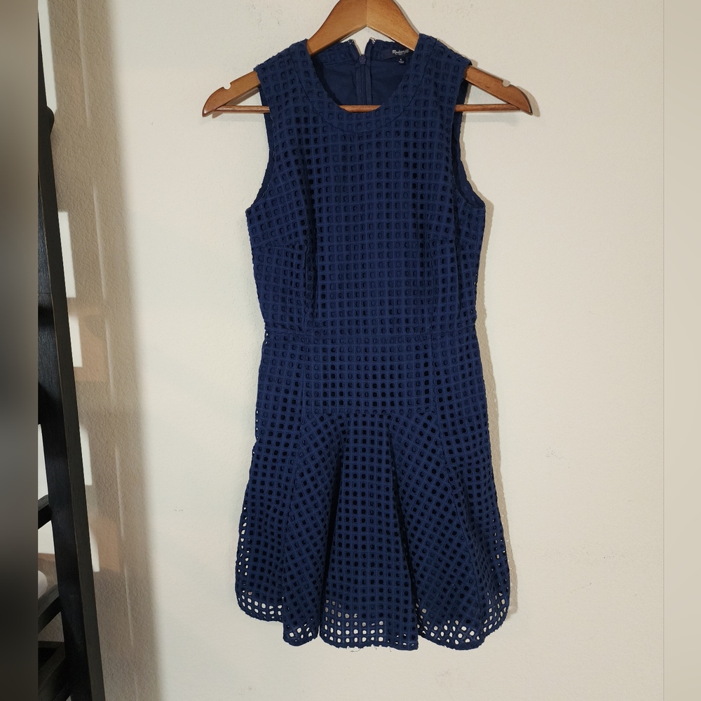 Madewell dress size 0. BIN 35